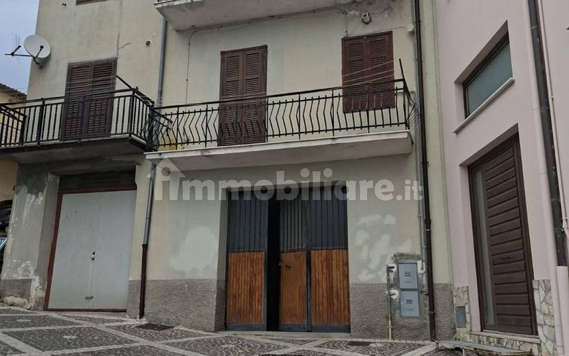 Quadrilocale corso Umberto, Miranda