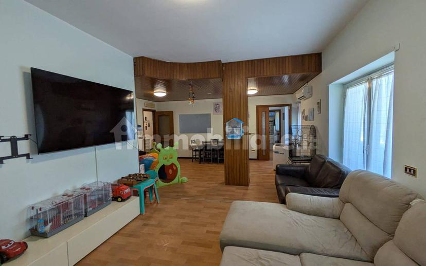Appartamento via Le Piane 36, Isernia