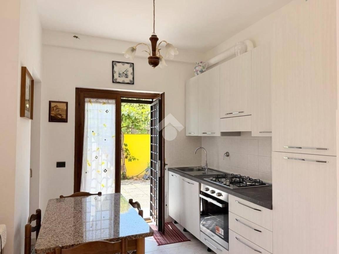 Trilocale via del porto 45, Gavignano Sabino, Forano