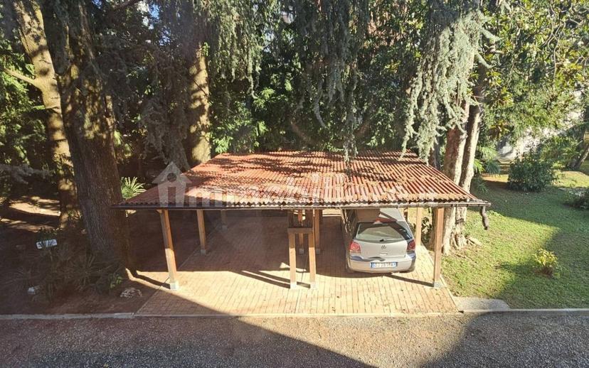 Trilocale via Giacomo Leopardi 2, Saronno — foto 2 di 15
