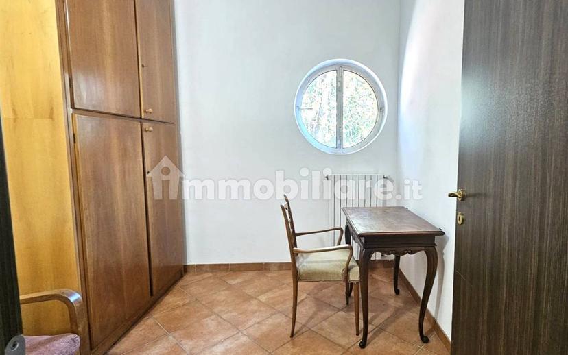 Trilocale via Giacomo Leopardi 2, Saronno — foto 9 di 15