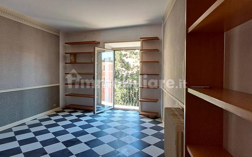 Bilocale via Camillo Benso di Cavour, Centro, Frosinone