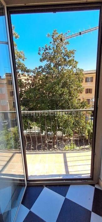 Bilocale via Camillo Benso di Cavour, Centro, Frosinone — foto 12 di 27