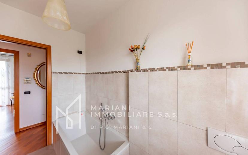 Villa a schiera 5 locali, ottimo stato, Madonna Regina, Busto Arsizio — foto 10 di 75