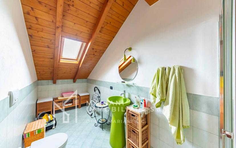 Villa a schiera 5 locali, ottimo stato, Madonna Regina, Busto Arsizio — foto 50 di 75