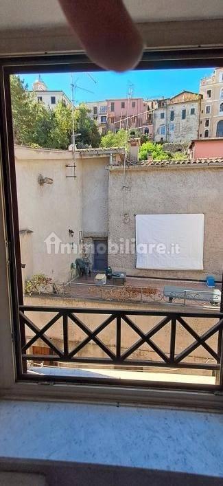Bilocale via Camillo Benso di Cavour, Centro, Frosinone — foto 6 di 27