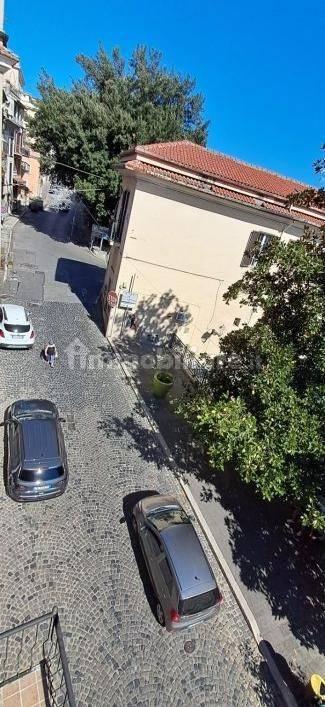 Bilocale via Camillo Benso di Cavour, Centro, Frosinone — foto 19 di 27