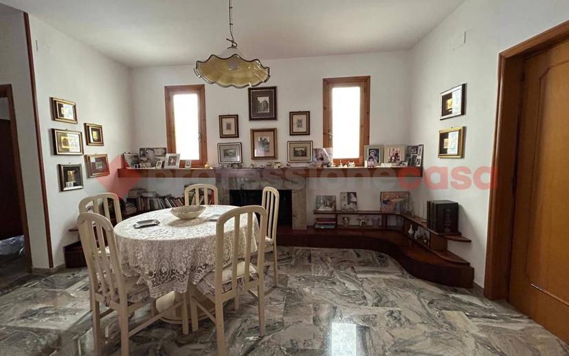 Appartamento via Umberto I, 109, Centro, Pulsano — foto 11 di 29