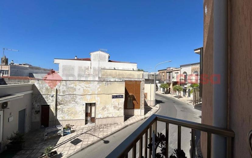 Appartamento via Umberto I, 109, Centro, Pulsano — foto 24 di 29