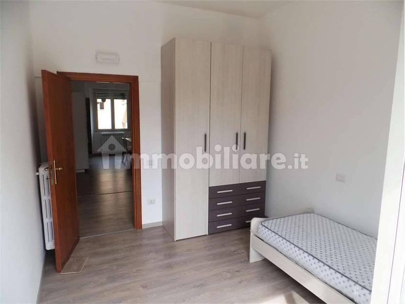 Stanza in affitto in appartamento via Aldo Moro, 447, Frosinone — foto 6 di 22