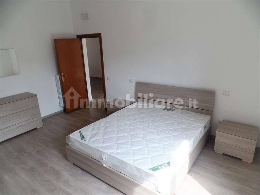 Stanza in affitto in appartamento via Aldo Moro, 447, Frosinone — foto 2 di 22