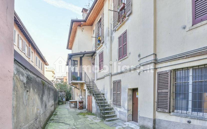Bilocale via Milano, Borghi, Como — foto 16 di 16