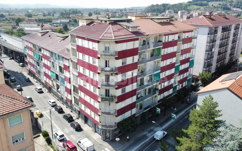 Quadrilocale via Carlo Lessona, Stazione, Asti — foto 10 di 23