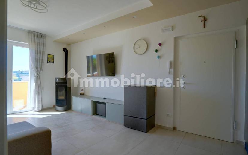 Quadrilocale via Venanzio Varano, Centro, Camerino — foto 32 di 35