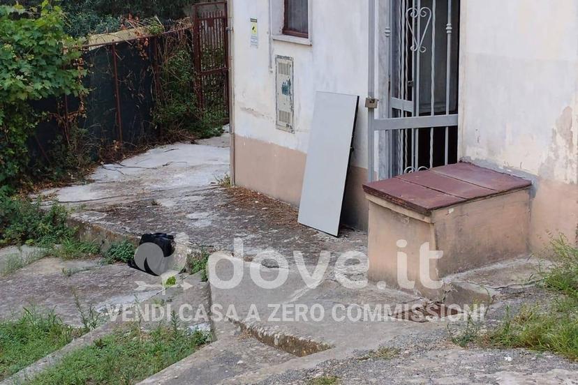Monolocale via della Stazione 36, Sala, Catanzaro — foto 4 di 19