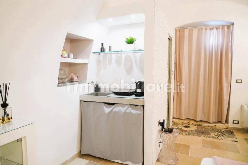 Bilocale via Francesco Carrara, Via Ludovico, Corso Umberto I, Vittorio Emanuele, Ostuni — foto 4 di 27