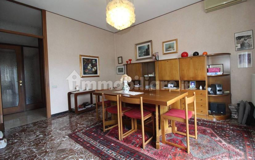 Villa unifamiliare via Vincenzo Scamozzi, Centro, Trissino — foto 16 di 34