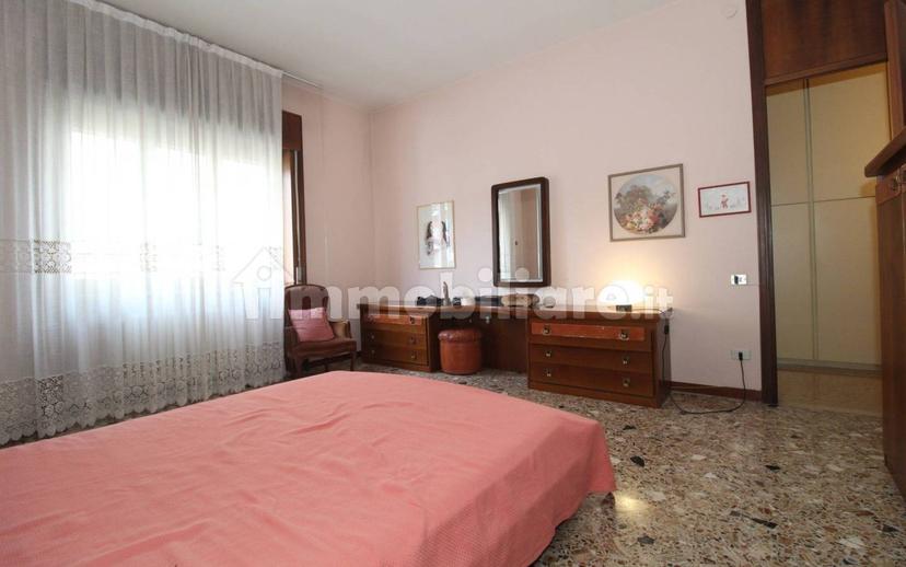 Villa unifamiliare via Vincenzo Scamozzi, Centro, Trissino — foto 20 di 34