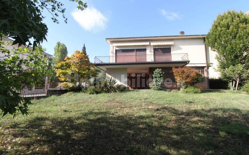Villa unifamiliare via Vincenzo Scamozzi, Centro, Trissino — foto 32 di 34
