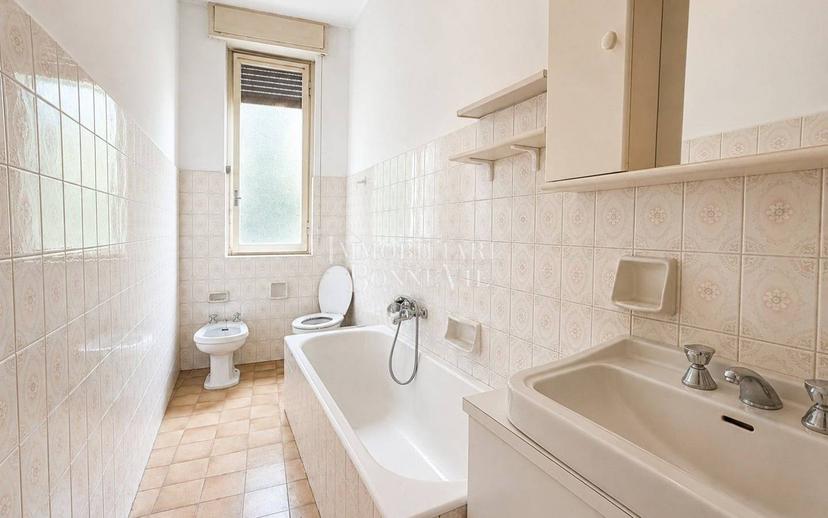 Villa bifamiliare via Milano 1, Centro, Lomazzo — foto 17 di 34