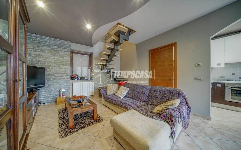 Trilocale via Dorbiè Superiore, Centro, Castelletto Sopra Ticino — foto 6 di 24