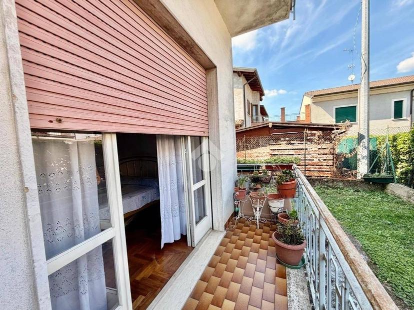 Trilocale via G. Carozzi 8, Centro, Mozzanica — foto 18 di 22