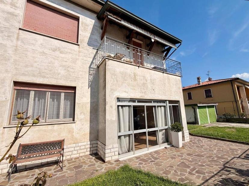 Trilocale via G. Carozzi 8, Centro, Mozzanica — foto 13 di 22