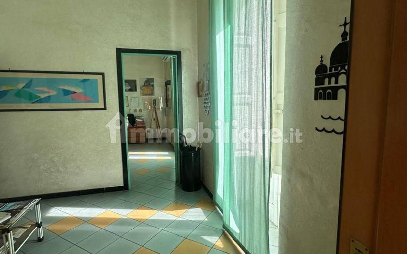 Appartamento via Francesco Crispi 62, Borgo, Taranto — foto 16 di 28