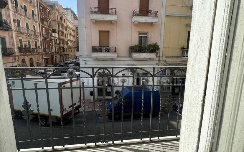 Appartamento via Francesco Crispi 62, Borgo, Taranto — foto 10 di 28