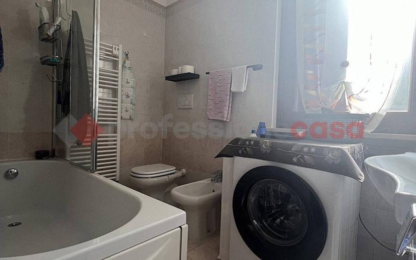 Trilocale via umberto I, 33, Centro, Bovolone — foto 9 di 9