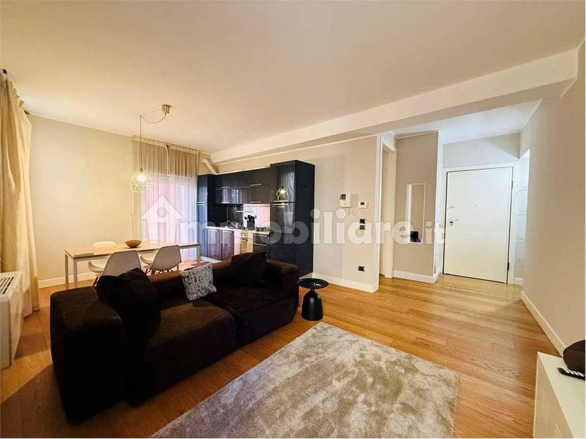 Bilocale ottimo stato, primo piano, Centro Storico, Reggio Emilia — foto 12 di 21