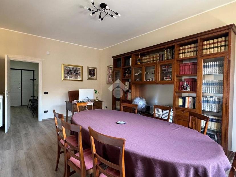 Bilocale Galleria Ciardiello 20, Centro Storico, Avellino — foto 3 di 14