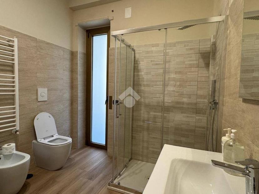 Bilocale Galleria Ciardiello 20, Centro Storico, Avellino — foto 12 di 14