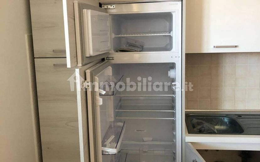 Trilocale via Alessandro Manzoni 8, Centro, Ferno — foto 36 di 42