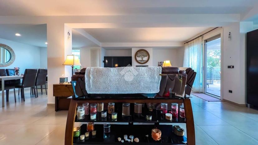 Villa unifamiliare via Gesso Paradiso, Formia — foto 4 di 40