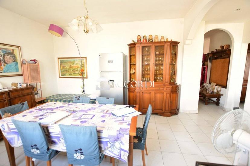 Trilocale buono stato, piano terra, Castelfranco Veneto — foto 12 di 32