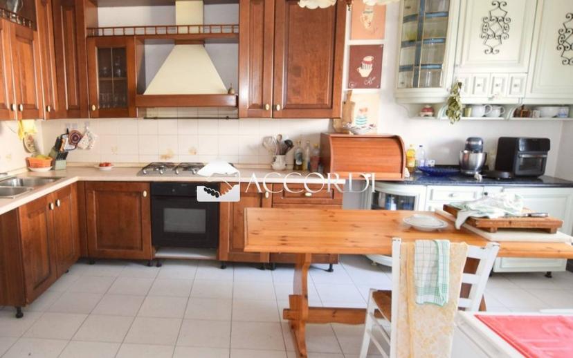 Trilocale buono stato, piano terra, Castelfranco Veneto — foto 16 di 32