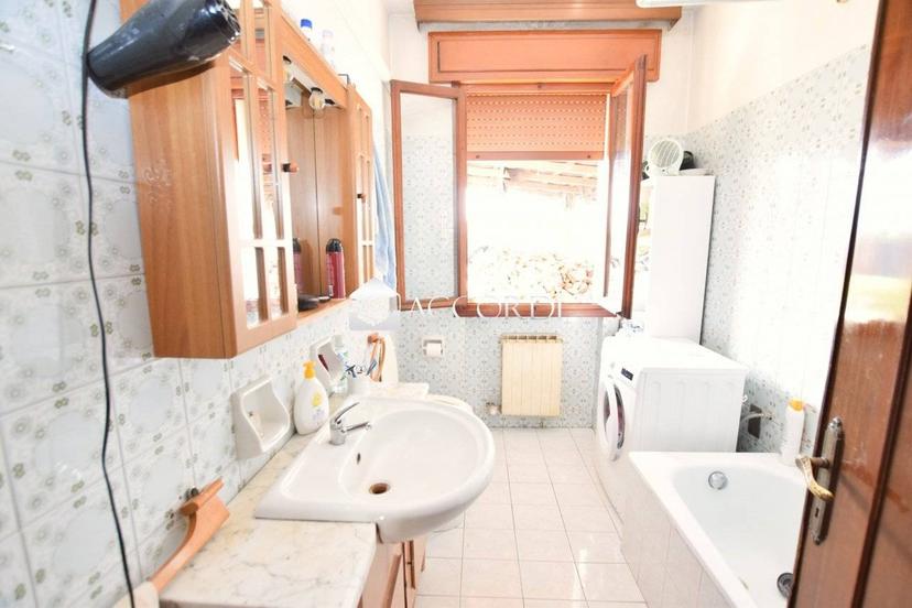 Trilocale buono stato, piano terra, Castelfranco Veneto — foto 22 di 32