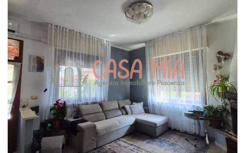 Villa unifamiliare via Borgonovo, Castel San Giovanni — foto 47 di 51