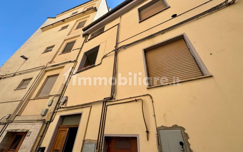 Appartamento via Ramelli, Centro, Fabriano — foto 9 di 27