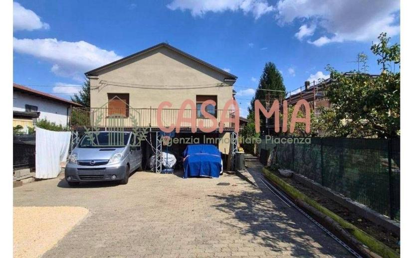 Villa unifamiliare via Borgonovo, Castel San Giovanni — foto 35 di 51