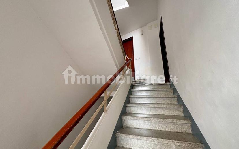 Appartamento via Ramelli, Centro, Fabriano — foto 12 di 27