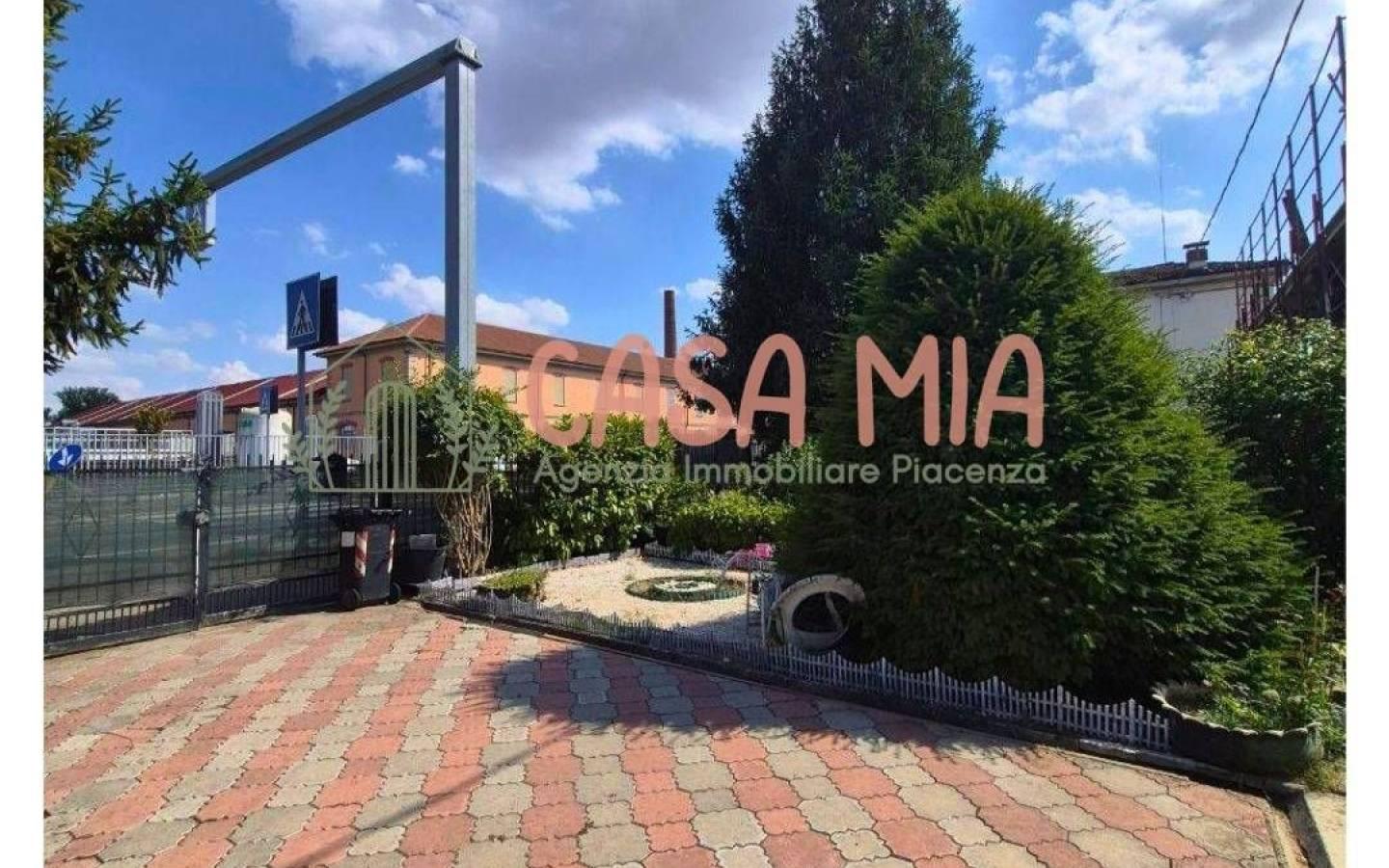 Villa unifamiliare via Borgonovo, Castel San Giovanni