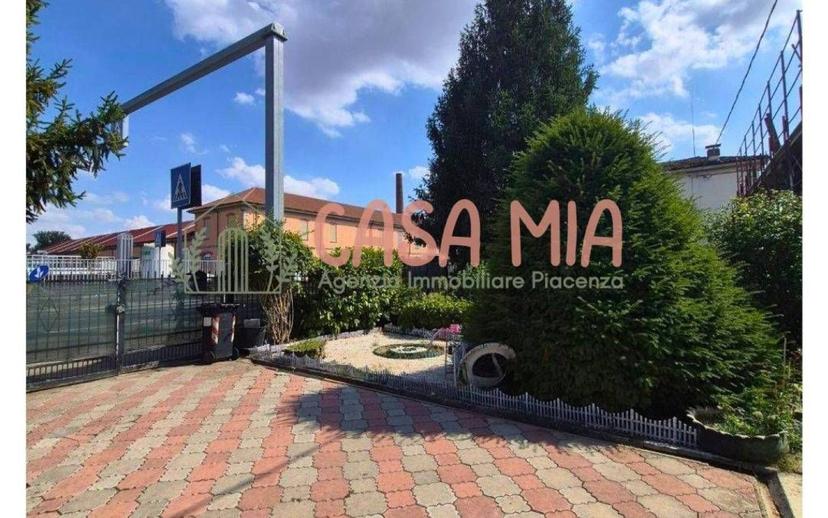 Villa unifamiliare via Borgonovo, Castel San Giovanni
