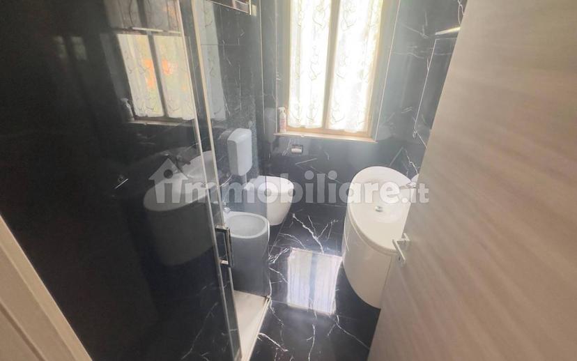 Bilocale via 4 Novembre 13, Centro, Salsomaggiore Terme — foto 2 di 32