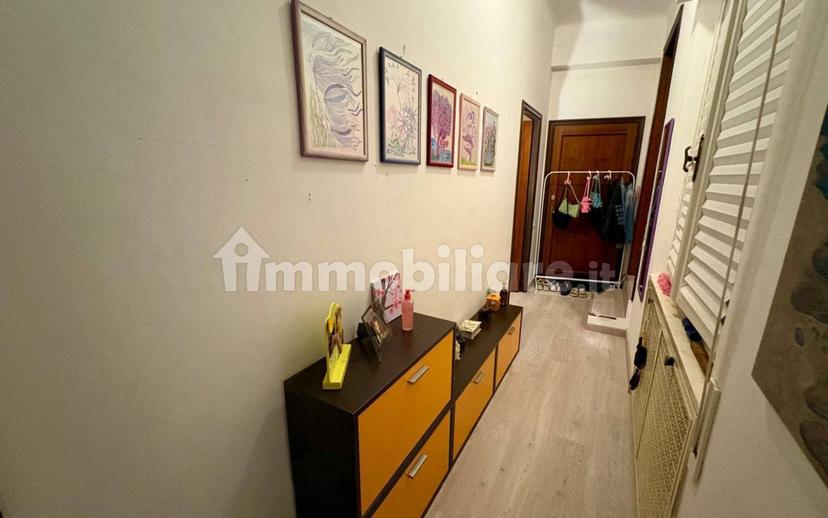 Appartamento via Ramelli, Centro, Fabriano — foto 4 di 27