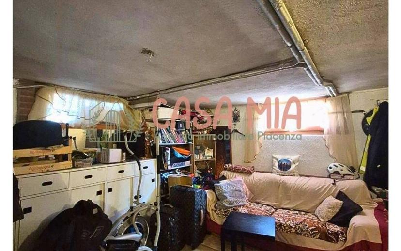 Villa unifamiliare via Borgonovo, Castel San Giovanni — foto 4 di 51