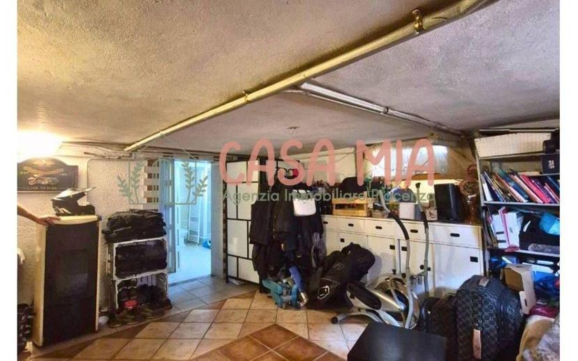 Villa unifamiliare via Borgonovo, Castel San Giovanni — foto 33 di 51
