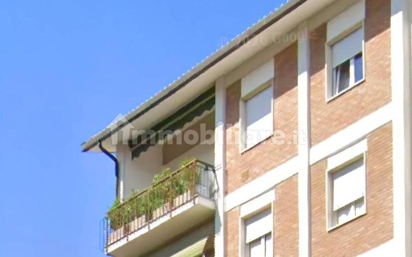 Quadrilocale ottimo stato, quinto piano, Velate - Avigno, Varese