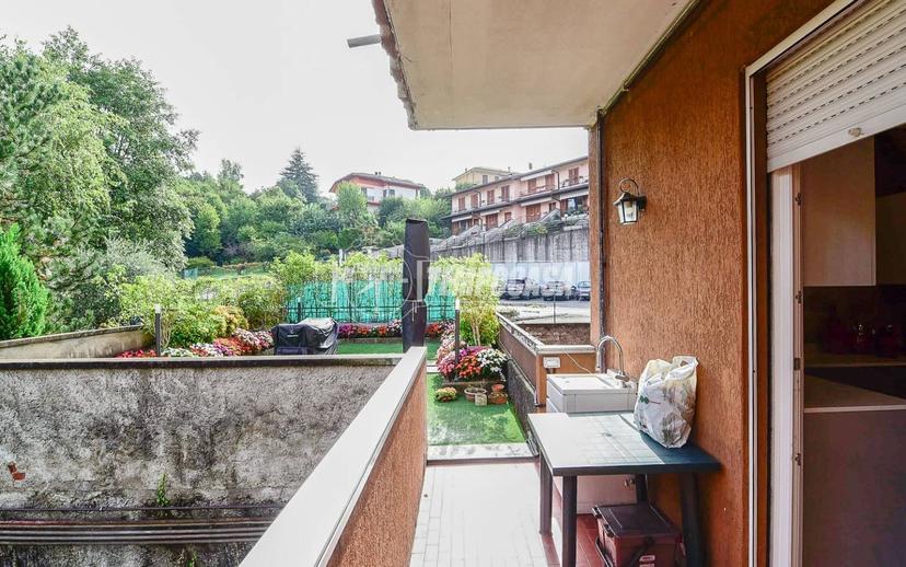 Bilocale via Rovascio 141, Lipomo — foto 10 di 29